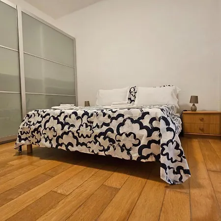 Apartment Desiri